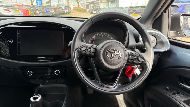 Toyota Aygo X 1.0 VVT-i Edge 5dr Petrol Hatchback